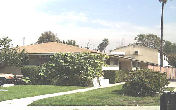 6134 Hazelhurst Pl in North Hollywood, CA - Building Photo - Building Photo