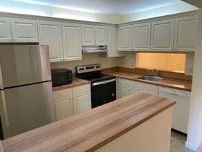 6504 Chasewood Dr in Jupiter, FL - Building Photo - Building Photo