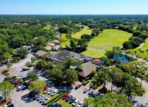 3107 Heatherwood Ln in Sarasota, FL - Foto de edificio - Building Photo