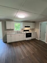 239 Thorn Dr in Spartanburg, SC - Building Photo - Building Photo