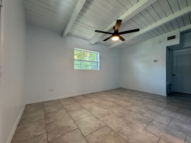 430 Dorothy Ave in Daytona Beach, FL - Building Photo - Building Photo