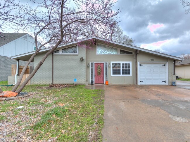 property at 4313 S Elm Ave