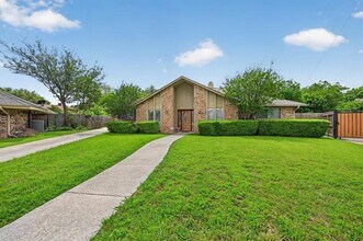 3921 Timberidge Dr in Irving, TX - Building Photo - Building Photo