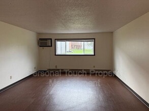 1050 Front St in Casselton, ND - Building Photo - Building Photo