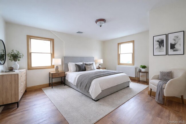 55 Landau Ave in Floral Park, NY - Building Photo - Building Photo