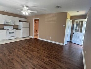 3722 Longfellow Rd in Tallahassee, FL - Building Photo - Building Photo