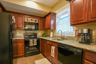 117 S Beckman Dr in Altoona, PA - Foto de edificio - Building Photo