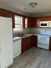 205 Jessie Cir in Hubert, NC - Building Photo - Building Photo