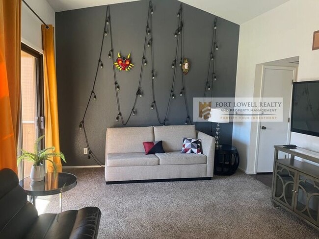 1698 W Wood Bridge Ct in Tucson, AZ - Building Photo - Building Photo