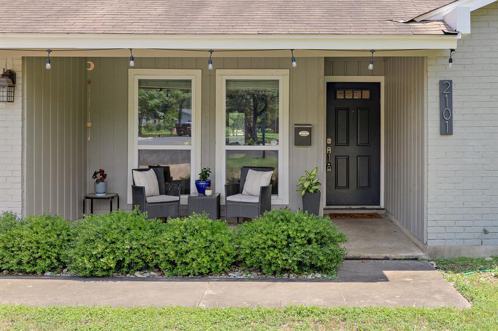 2101 Falcon Hill Dr in Austin, TX - Building Photo