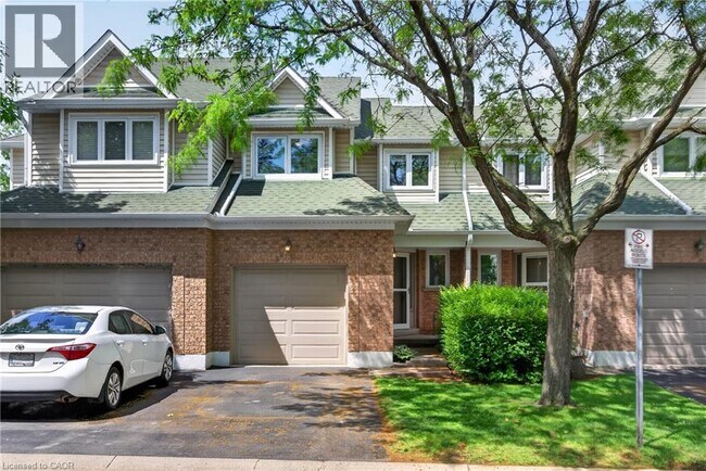 property at 2215 Cleaver Ave