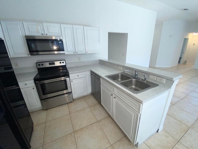 property at 200 NE 6th Ave