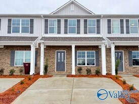 12092 Chilly Dr in Madison, AL - Building Photo