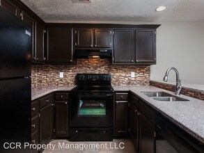 1891 Tryon Dr in Fayetteville, NC - Foto de edificio - Building Photo