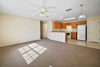 537 Paulling Dr in Leesburg, FL - Building Photo - Building Photo