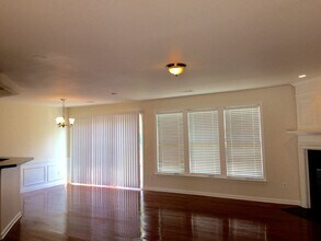 3274 Saville St SW in Atlanta, GA - Building Photo - Building Photo