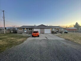 20422 E Wellesley Ave in Otis Orchards, WA - Building Photo