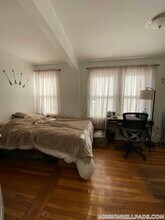 185 Hillside St in Boston, MA - Building Photo - Building Photo