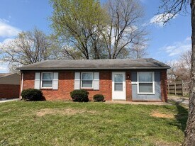 148 Orchid Ct in Louisville, KY - Building Photo