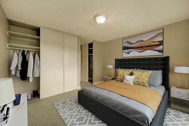 2300 Miramar Ave in San Leandro, CA - Building Photo - Building Photo