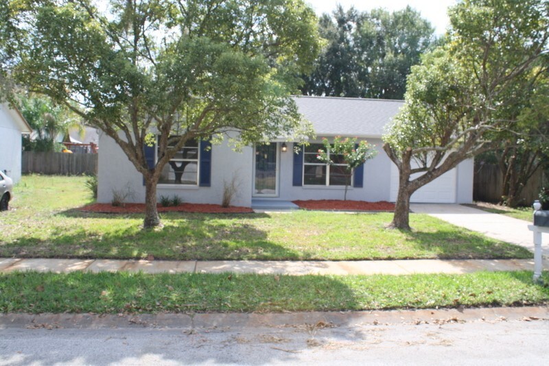 7822 Putnam Cir in New Port Richey, FL - Building Photo