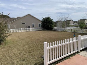 101 Zinnia Dr in Myrtle Beach, SC - Building Photo - Building Photo