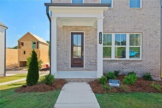 1359 Crk Vw Ln NW in Atlanta, GA - Foto de edificio - Building Photo