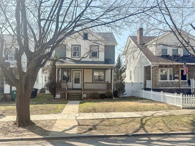 224 Washington Ave in Oakmont, PA - Building Photo - Building Photo