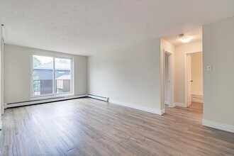 2760 5th Ave W in Owen Sound, ON - Building Photo - Building Photo