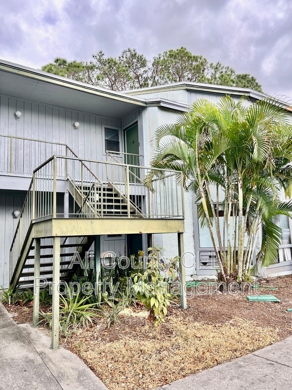 property at 4371 Aqua Vista Dr