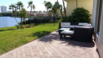 21027 NE 32nd Ave in Aventura, FL - Building Photo - Building Photo