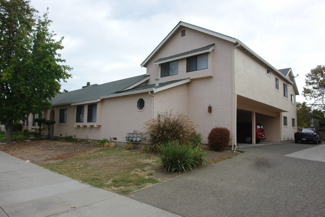 4978 Edgar Ct in San Jose, CA - Building Photo