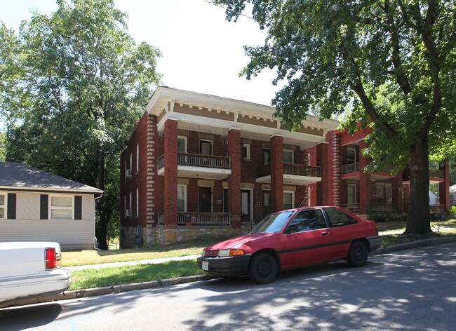 3919-3921 Norledge Ave in Kansas City, MO - Building Photo - Building Photo