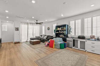 27465 Stipa Pl in Valencia, CA - Building Photo - Building Photo