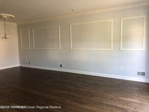 163 Shinnecock Dr in Englishtown, NJ - Building Photo - Building Photo