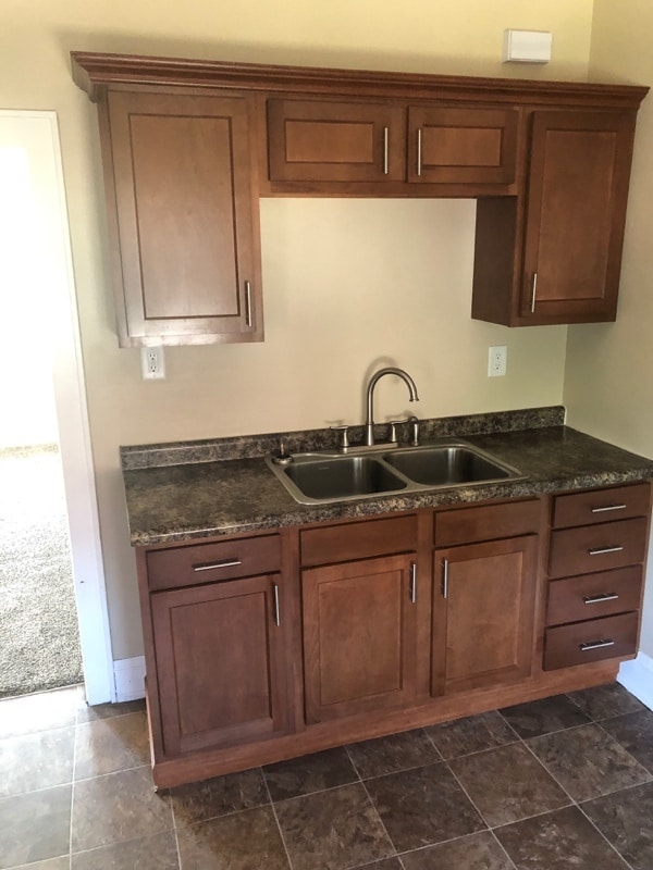 1036 E Land Pl in Milwaukee, WI - Building Photo - Building Photo