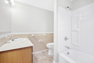 1382 Montie Rd in Lincoln Park, MI - Building Photo - Building Photo