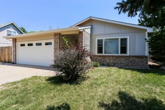 824 Kimball Rd in Fort Collins, CO - Building Photo - Building Photo