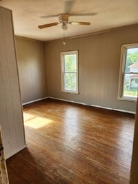 521 E Illinois St photo'