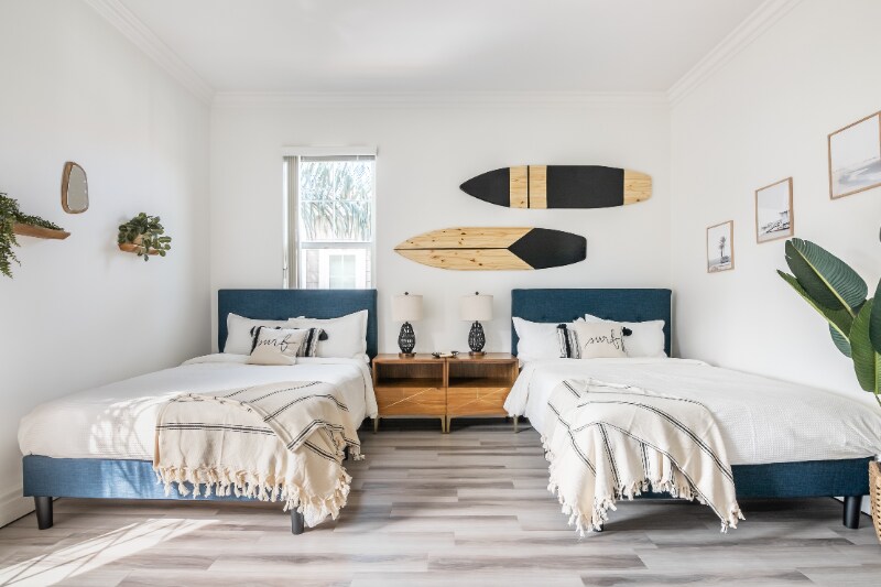 215 Alexander Ct in Encinitas, CA - Building Photo