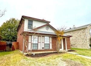 2919 Sunset Point Ln in Carrollton, TX - Building Photo - Building Photo