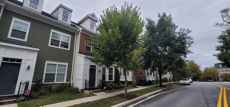 5757 Richards Valley Rd in Ellicott City, MD - Building Photo