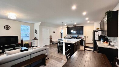 538 Watercress Dr in Aurora, IL - Building Photo - Building Photo