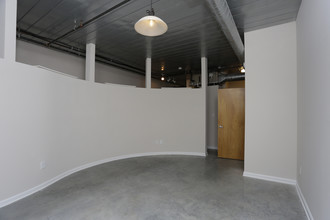 Intown and Stonewall Lofts in Atlanta, GA - Building Photo - Interior Photo