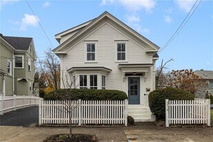 214 Camp St in Providence, RI - Building Photo