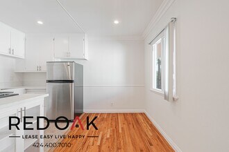 1276 Ridgeley Dr in Los Angeles, CA - Building Photo - Building Photo