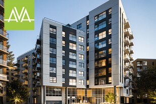 4982 Pl. de la Savane in Montréal, QC - Building Photo