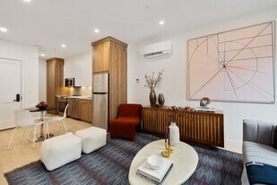 The Oxford Lynn in Lynn, MA - Building Photo