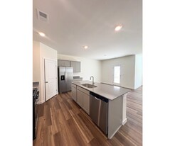 8500 Mulberry Wy in Ooltewah, TN - Building Photo