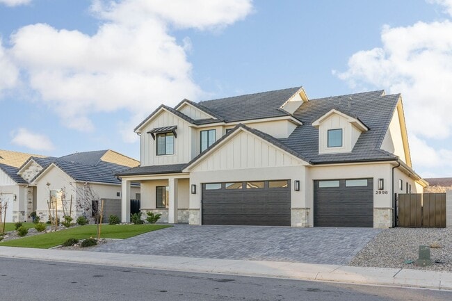 2998 E Alderann St in Saint George, UT - Building Photo - Building Photo